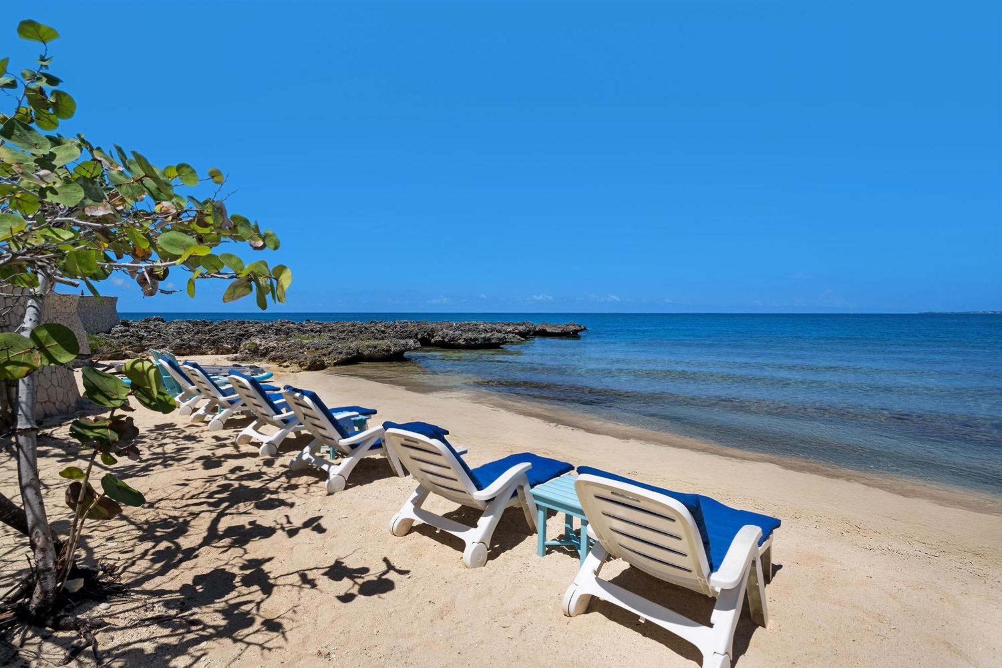 Ocean Cliff Hotel Negril Limited - Adults Only Esterno foto