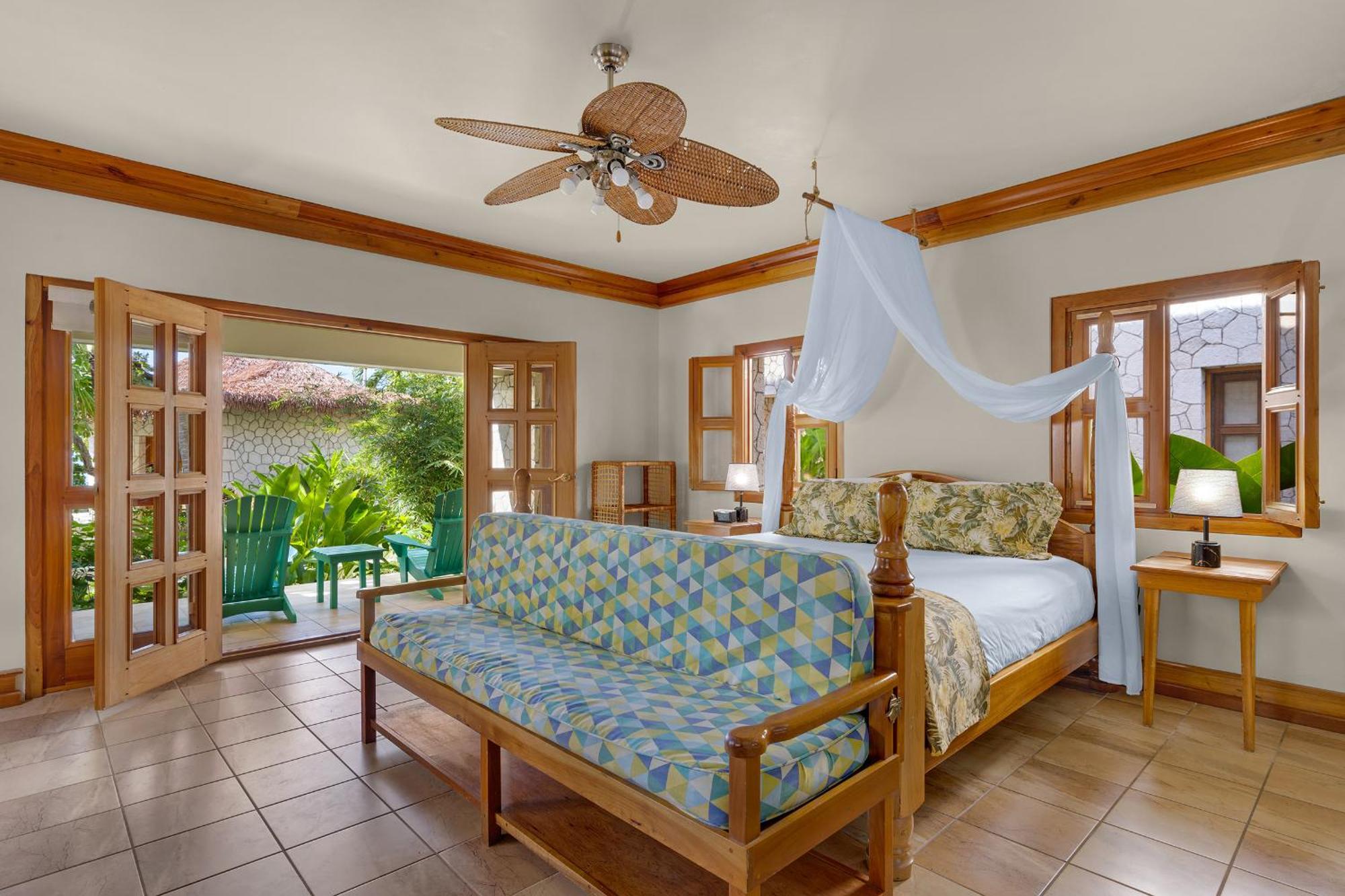 Ocean Cliff Hotel Negril Limited - Adults Only Esterno foto